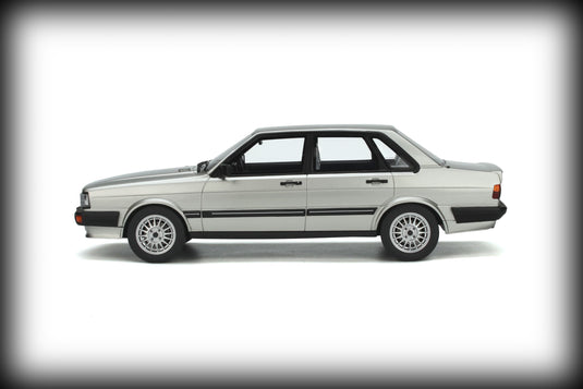 <tc>Audi 80 (B2) QUATTRO OTTOmobile 1:18</tc>