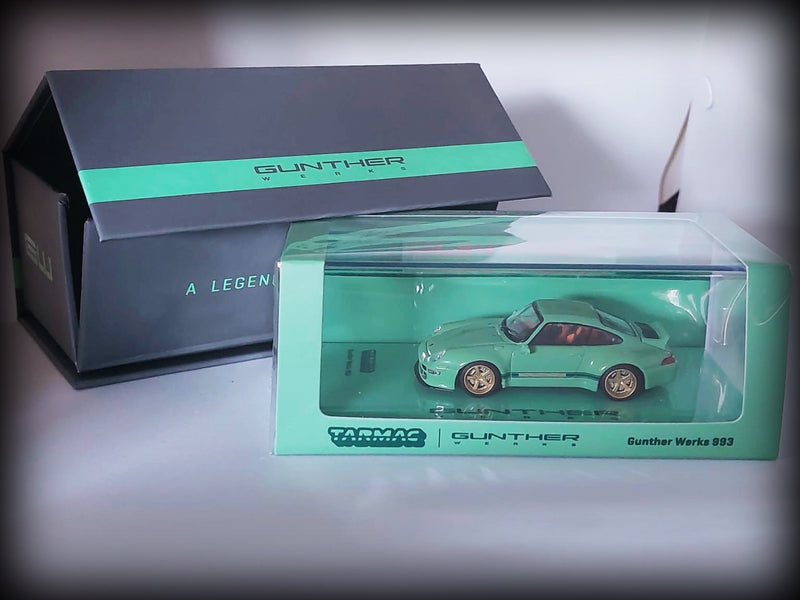 Chargez l&#39;image dans la visionneuse de la galerie, Porsche Gunther Werks 993 TARMAC WORKS 1:64
