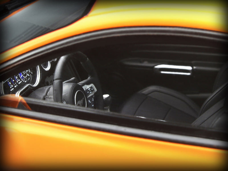 Chargez l&#39;image dans la visionneuse de la galerie, &lt;tc&gt;Ford MUSTANG 5.0L 2019 GT SPIRIT 1:18&lt;/tc&gt;
