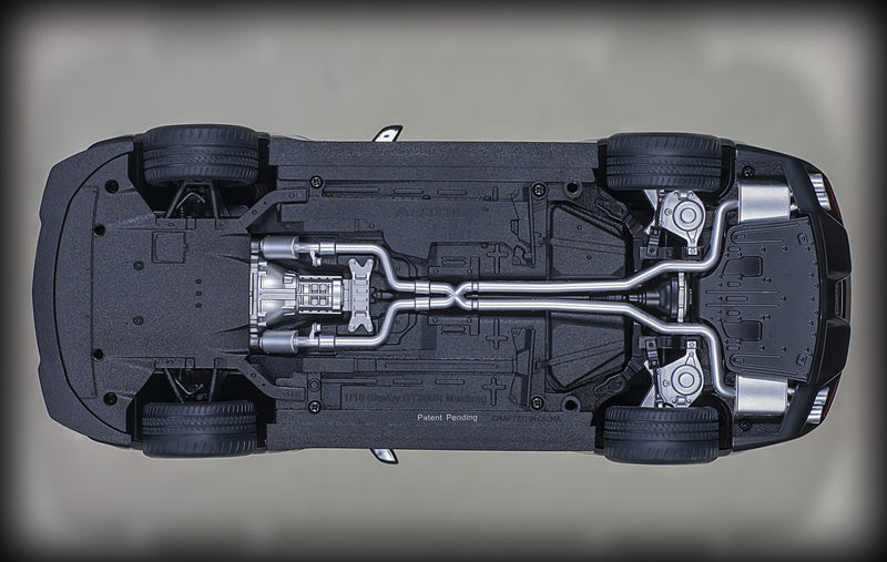 Chargez l&#39;image dans la visionneuse de la galerie, Ford SHELBY GT-350R 2017 AUTOart 1:18 (6810168393833)
