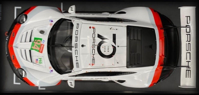 Load image into Gallery viewer, Porsche 911 (991) RSR Nr.94 2018 IXO 1:18 (6822953713769)
