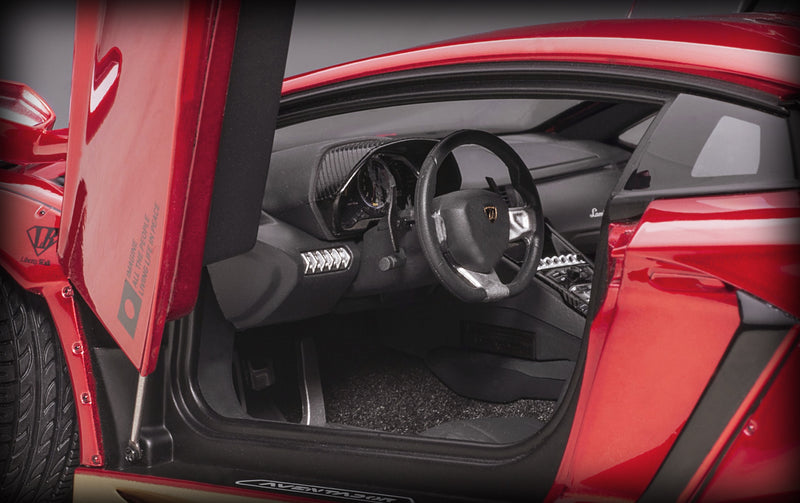 Chargez l&#39;image dans la visionneuse de la galerie, Lamborghini LIBERTY WALK LB-WORKS AVENTADOR AUTOart 1:18 (6811886518377)
