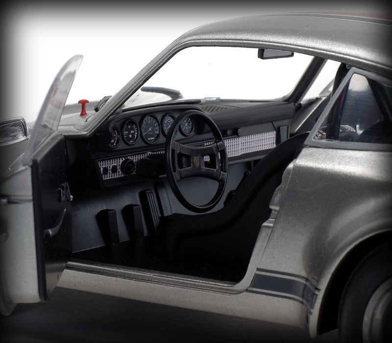 Chargez l&#39;image dans la visionneuse de la galerie, &lt;tc&gt;Porsche RSR 1980 Backdating Outlaw SOLIDO 1:18&lt;/tc&gt;

